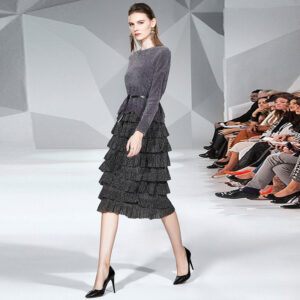 #MoteruStyle! Round neck long sleeve plush top blouse skirt suit two piece set Bright Silk High Waist Mesh Cake Skirt Mid-Length Pleated Skirt A- Line Skirt Slimming Versatile