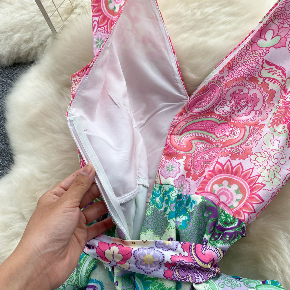 #MoteruStyle! European And American Model Style Retro Flower PrintRetro Flower Prin Printed French Flying Sleeve Sexy Low-cut V-neck Layers Of Cake Dress One-piece - 画像 (5)