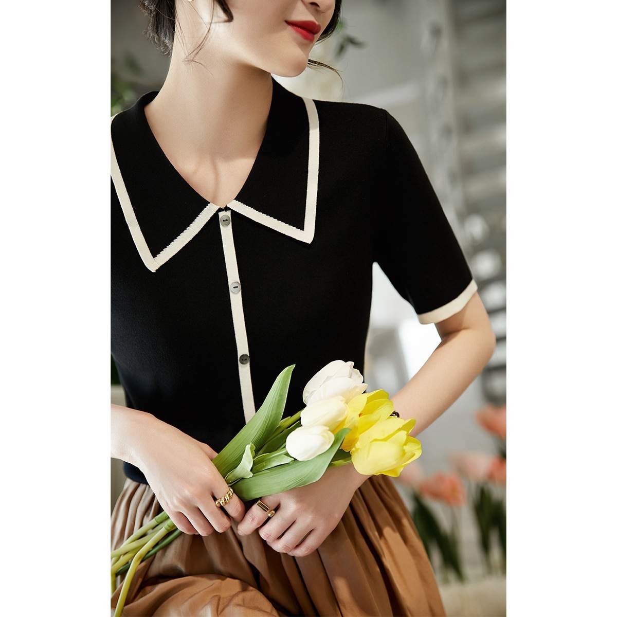 #MoteruStyle! Women's Fashion Black And White Contrast Lapel Knit Top Knitwear Cut and Sewn, Bolero, V-neck Top, Collared Pullover, Short Sleeve, Simming, Casual, Thin, Shirts, Spring and Summer - 画像 (4)